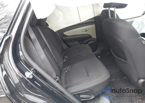 2023 Hyundai Tucson Sel z USA, uszkodzony, nr VIN 5NMJBCAE4PH185089